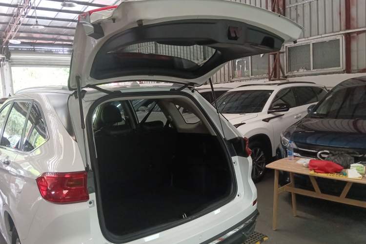 Used Haval M6 2021 PLUS 1.5T DCT Luxury Smart Connectivity Model Trunk