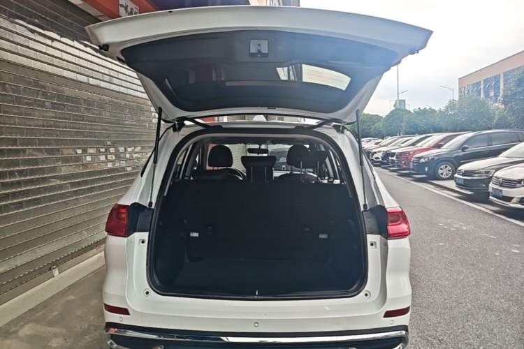 Used Haval M6 2021 PLUS 1.5T DCT Luxury Smart Connectivity Model Trunk