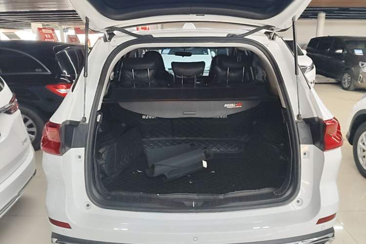 Used Haval M6 2021 PLUS 1.5T DCT Luxury Smart Connectivity Model Trunk
