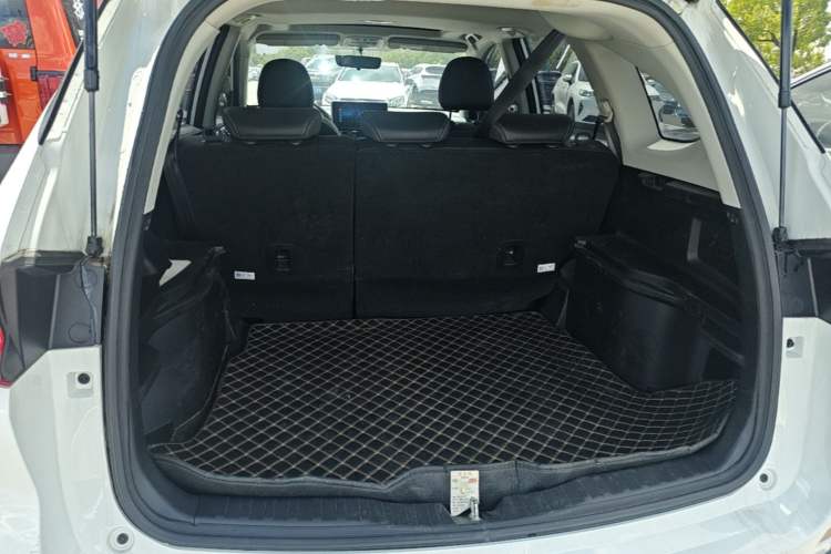 Used Haval M6 2021 PLUS 1.5T DCT Luxury Smart Connectivity Model Trunk