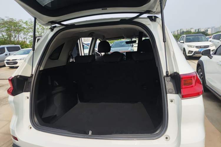 Used Haval M6 2021 PLUS 1.5T DCT Elite Smart Connectivity Model Trunk