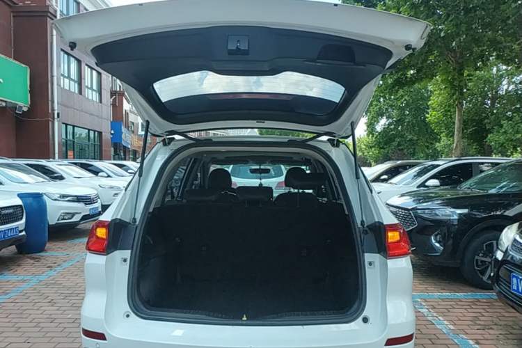 Used Haval M6 2021 PLUS 1.5T DCT Luxury Smart Connectivity Model Trunk
