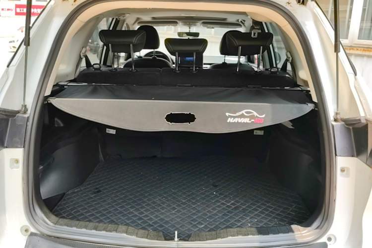 Used Haval M6 2021 PLUS 1.5T Manual Luxury Smart Connectivity Model Trunk