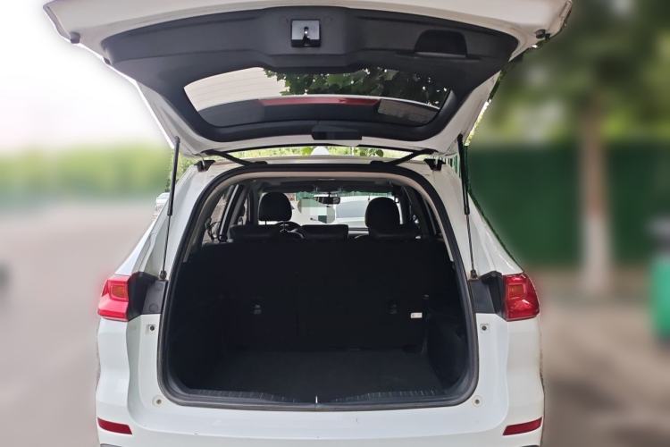 Used Haval M6 2021 PLUS 1.5T DCT Comfort Edition Trunk