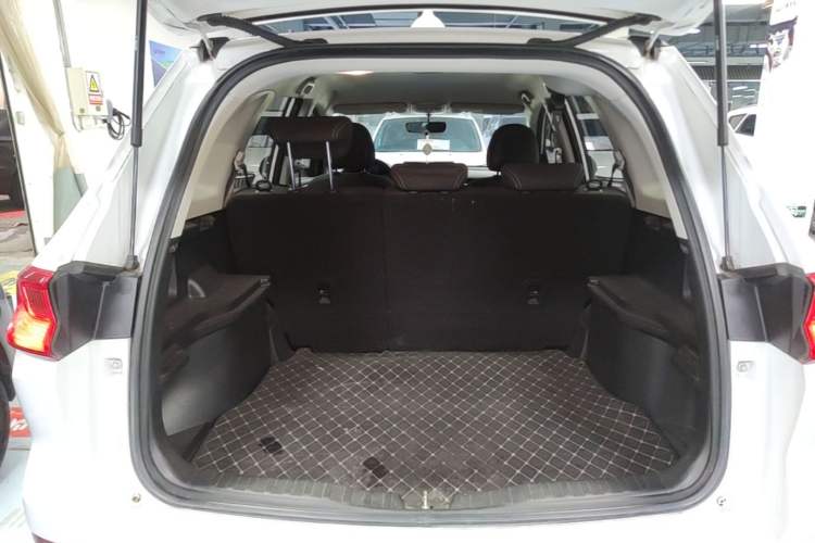 Used Haval M6 2021 PLUS 1.5T Manual Elite Smart Connectivity Model Trunk