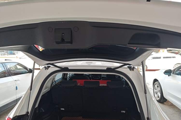 Used Haval M6 2021 PLUS 1.5T DCT Elite Smart Connectivity Model Trunk