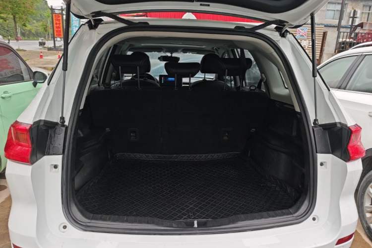 Used Haval M6 2021 PLUS 1.5T DCT Luxury Smart Connectivity Model Trunk