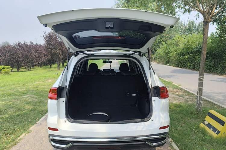 Used Haval M6 2021 PLUS 1.5T DCT Luxury Smart Connectivity Model Trunk