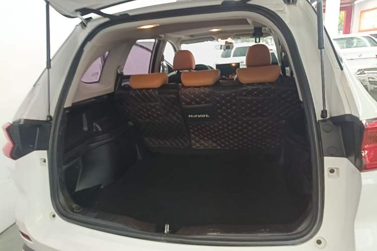 Used Haval M6 2021 PLUS 1.5T DCT Luxury Smart Connectivity Model Trunk
