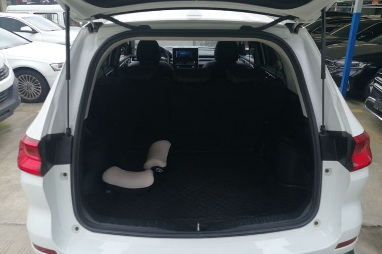 Used Haval M6 2021 PLUS 1.5T DCT Comfort Edition Trunk
