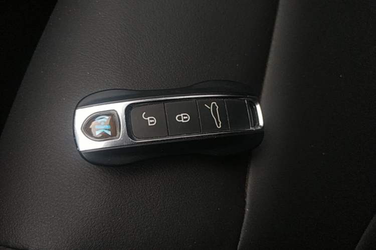 Used Haval M6 2021 PLUS 1.5T DCT Luxury Smart Connectivity Model Vehicle Key