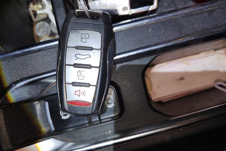 Used Haval M6 2021 PLUS 1.5T DCT Luxury Smart Connectivity Model Vehicle Key