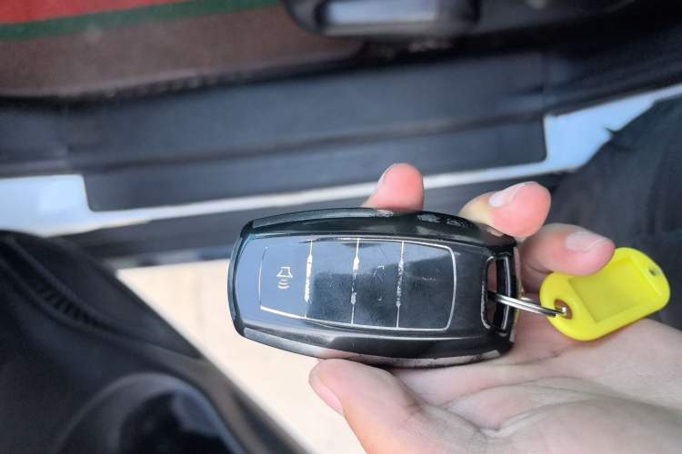 Used Haval M6 2021 PLUS 1.5T DCT Luxury Smart Connectivity Model Vehicle Key