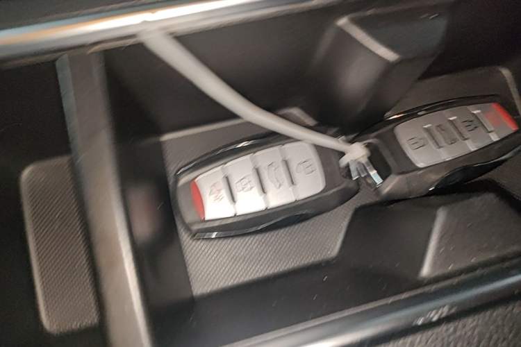 Used Haval M6 2021 PLUS 1.5T Manual Elite Smart Connectivity Model Vehicle Key