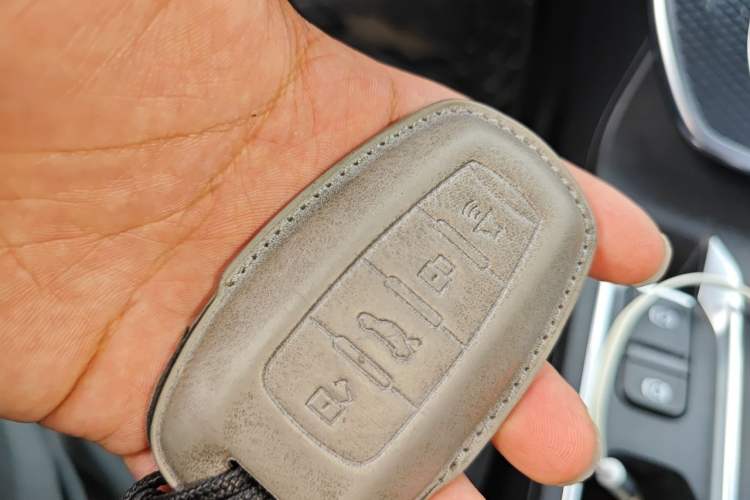 Used Haval M6 2021 PLUS 1.5T DCT Elite Smart Connectivity Model Vehicle Key