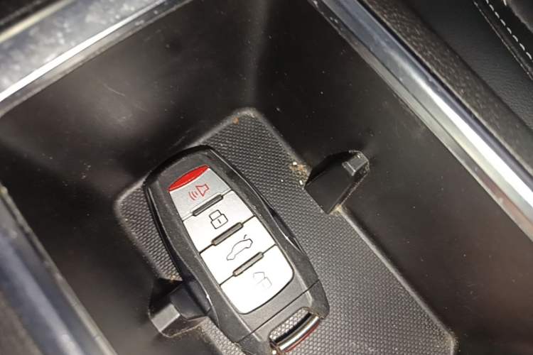 Used Haval M6 2021 PLUS 1.5T DCT Prestige Smart Connectivity Model Vehicle Key