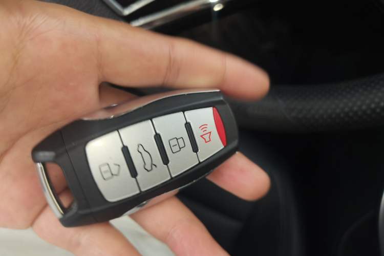 Used Haval M6 2021 PLUS 1.5T DCT Comfort Edition Vehicle Key