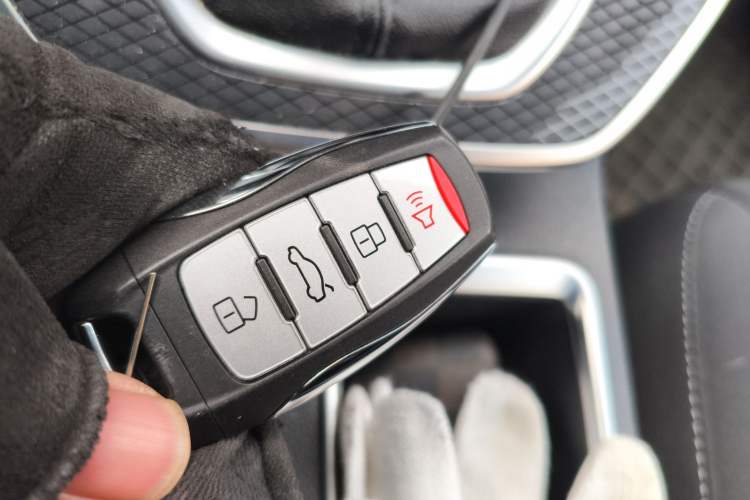 Used Haval M6 2021 PLUS 1.5T Manual Elite Smart Connectivity Model Vehicle Key