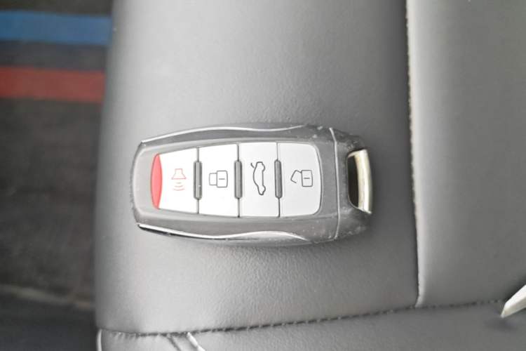 Used Haval M6 2021 PLUS 1.5T DCT Luxury Smart Connectivity Model Vehicle Key