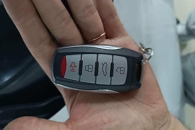Used Haval M6 2021 PLUS 1.5T DCT Luxury Smart Connectivity Model Vehicle Key