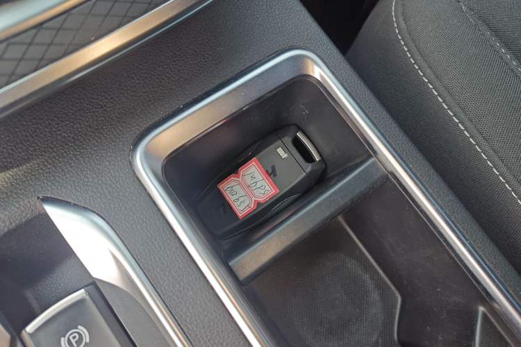 Used Haval M6 2021 PLUS 1.5T Manual Elite Smart Connectivity Model Vehicle Key