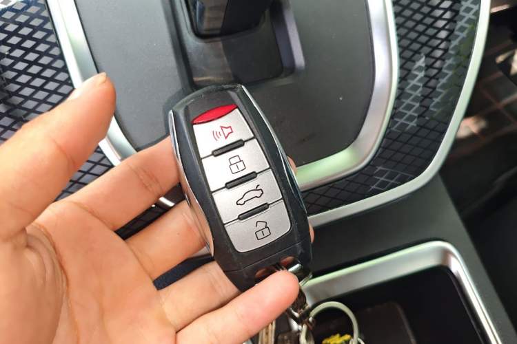 Used Haval M6 2021 PLUS 1.5T DCT Luxury Smart Connectivity Model Vehicle Key
