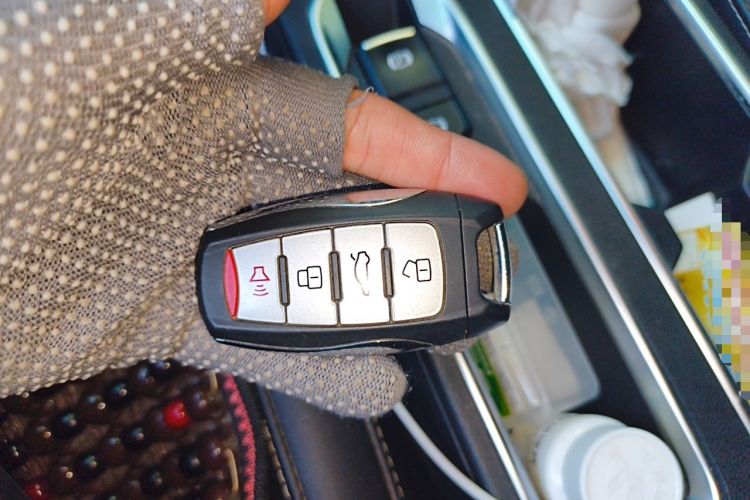 Used Haval M6 2021 PLUS 1.5T DCT Luxury Smart Connectivity Model Vehicle Key
