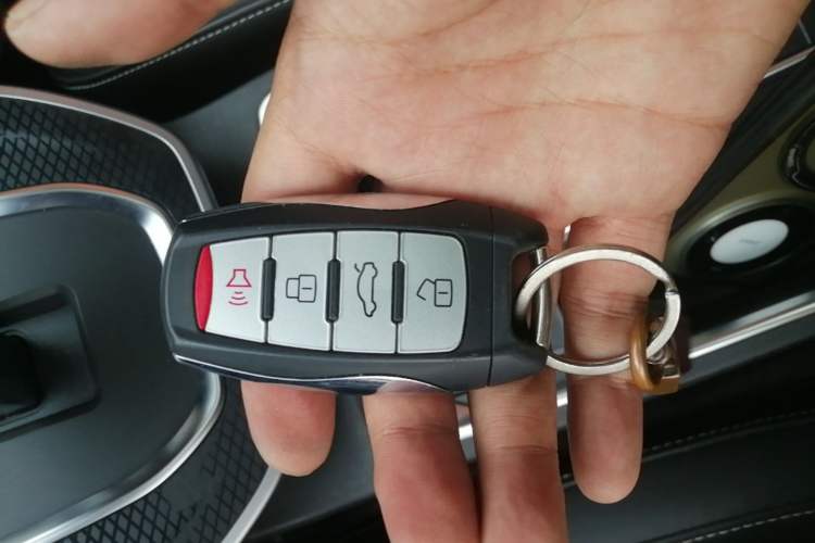 Used Haval M6 2021 PLUS 1.5T DCT Comfort Edition Vehicle Key