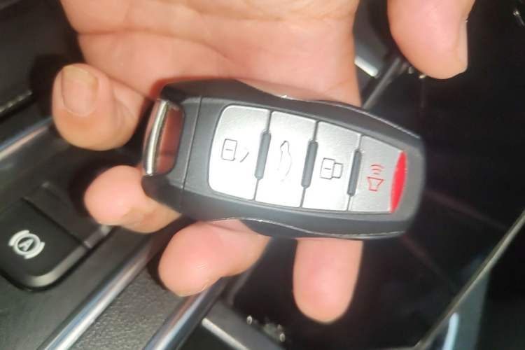 Used Haval M6 2021 PLUS 1.5T DCT Luxury Smart Connectivity Model Vehicle Key