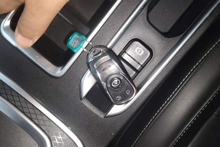 Used Haval M6 2021 PLUS 1.5T DCT Luxury Smart Connectivity Model Vehicle Key