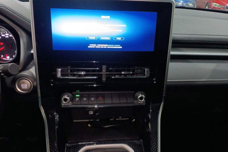 Used Haval M6 2023 PLUS 1.5T Manual Elite Smart Connectivity Model Audio And AC Panel