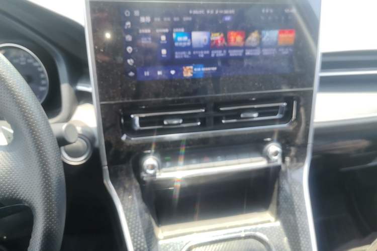 Used Haval M6 2023 PLUS 1.5T DCT Luxury Smart Connectivity Model Audio And AC Panel