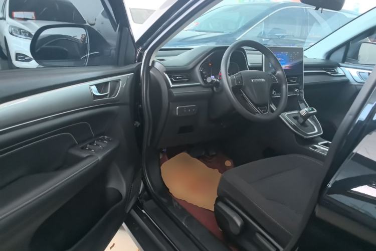 Used Haval M6 2023 PLUS 1.5T DCT Elite Smart Connectivity Model Driver Seat