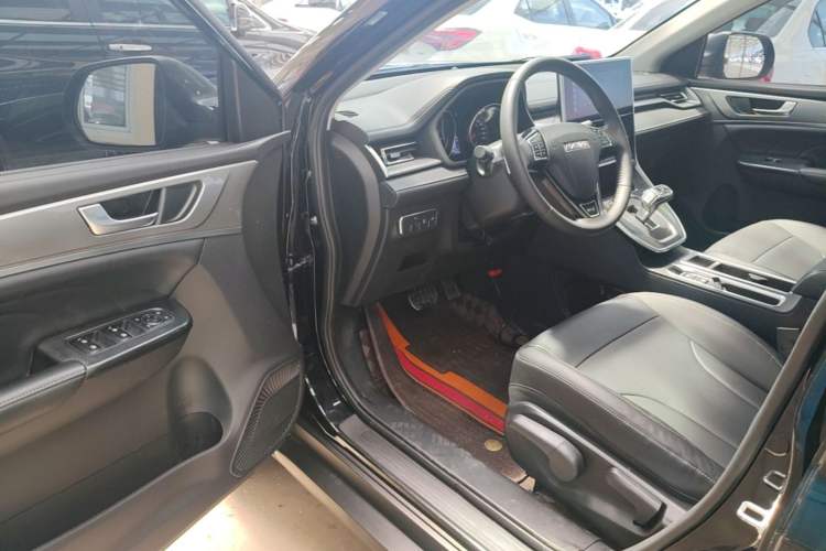 Used Haval M6 2023 PLUS 1.5T DCT Luxury Smart Connectivity Model Driver Seat