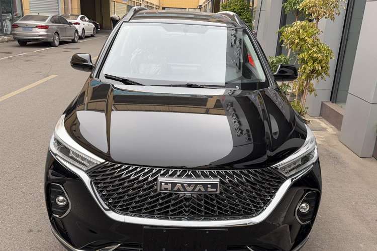 Used Haval M6 2023 PLUS 1.5T Manual Luxury Smart Connectivity Model Exterior 1