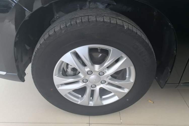 Used Haval M6 2023 PLUS 1.5T DCT Elite Smart Connectivity Model Exterior 1
