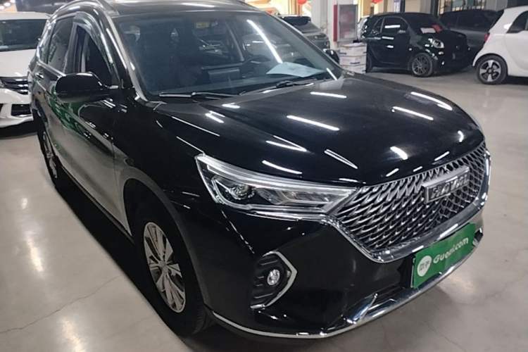 Used Haval M6 2023 PLUS 1.5T DCT Luxury Smart Connectivity Model Exterior 1