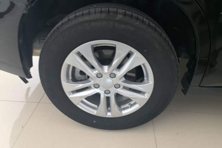 Used Haval M6 2023 PLUS 1.5T DCT Elite Smart Connectivity Model Exterior 2