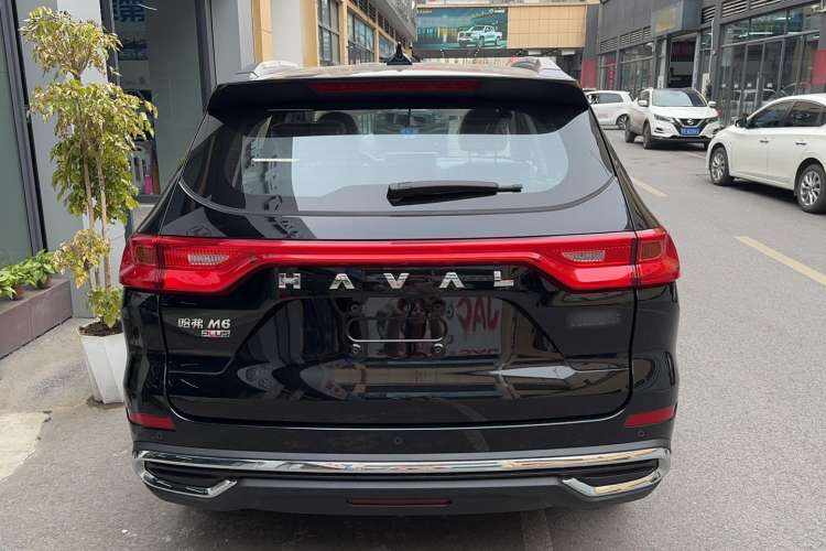 Used Haval M6 2023 PLUS 1.5T Manual Luxury Smart Connectivity Model Exterior 4