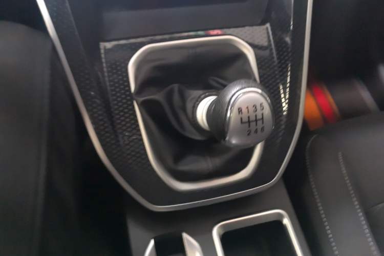 Used Haval M6 2023 PLUS 1.5T Manual Elite Smart Connectivity Model Gear Lever