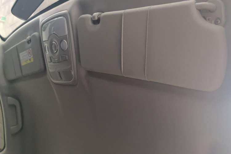 Used Haval M6 2023 PLUS 1.5T Manual Elite Smart Connectivity Model Headliner