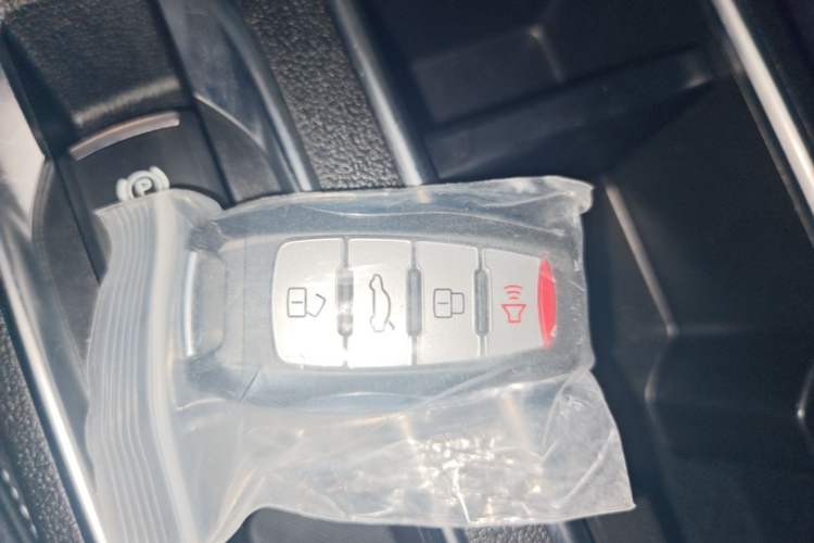 Used Haval M6 2023 PLUS 1.5T DCT Elite Smart Connectivity Model Interior 1