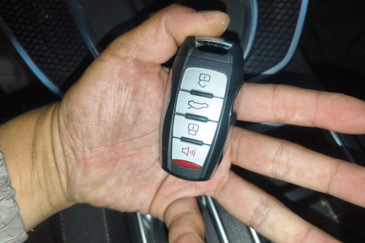 Used Haval M6 2023 PLUS 1.5T DCT Elite Smart Connectivity Model Interior 1