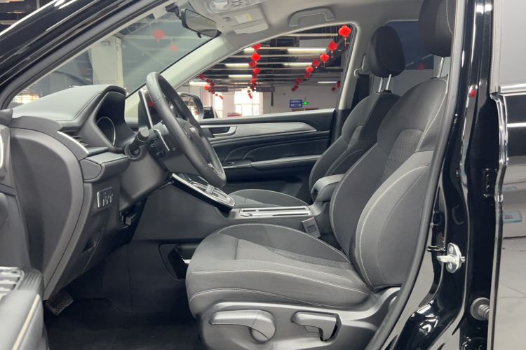 Used Haval M6 2023 PLUS 1.5T DCT Elite Smart Connectivity Model Interior 2