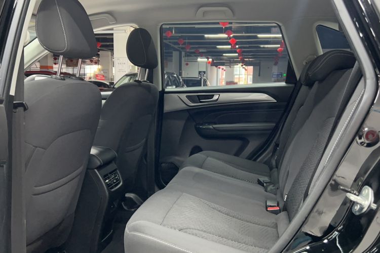 Used Haval M6 2023 PLUS 1.5T DCT Elite Smart Connectivity Model Interior 3