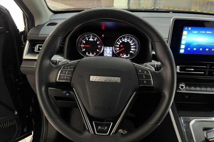 Used Haval M6 2023 PLUS 1.5T DCT Elite Smart Connectivity Model Interior 3