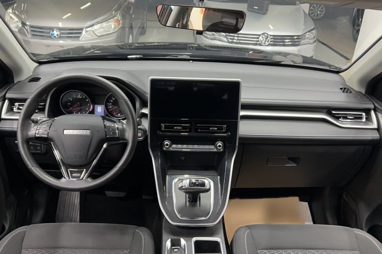 Used Haval M6 2023 PLUS 1.5T DCT Elite Smart Connectivity Model Interior 4