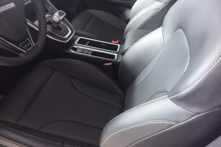 Used Haval M6 2023 PLUS 1.5T DCT Luxury Smart Connectivity Model Left Front Seat