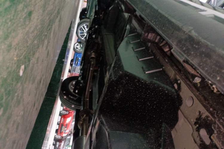 Used Haval M6 2023 PLUS 1.5T Manual Elite Smart Connectivity Model Left Side Sill
