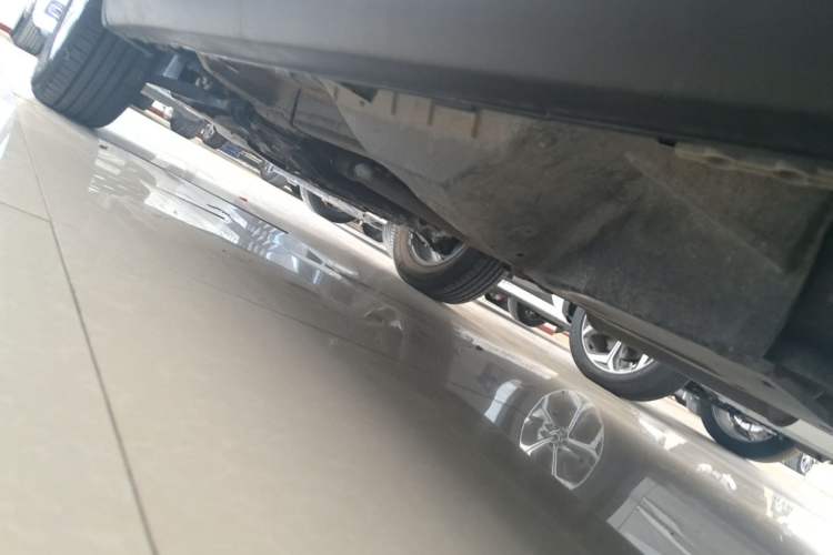 Used Haval M6 2023 PLUS 1.5T DCT Elite Smart Connectivity Model Left Side Sill